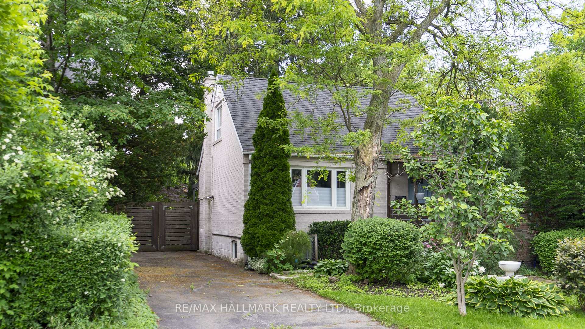 Photo 18 of 203 Elmhurst Avenue, North York, Lansing-Westgate — HOMEH