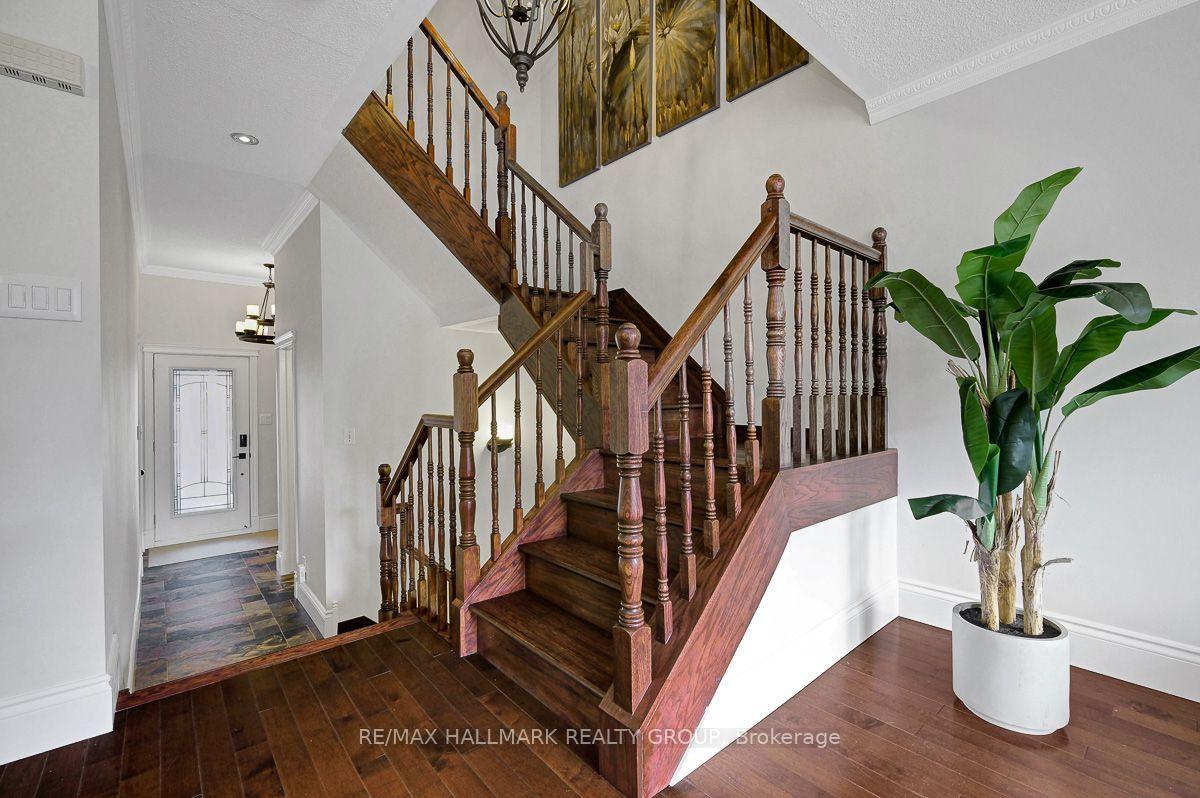 Photo 7 of 6252 Sablewood Place, Ottawa, Chapel Hill — HOMEH