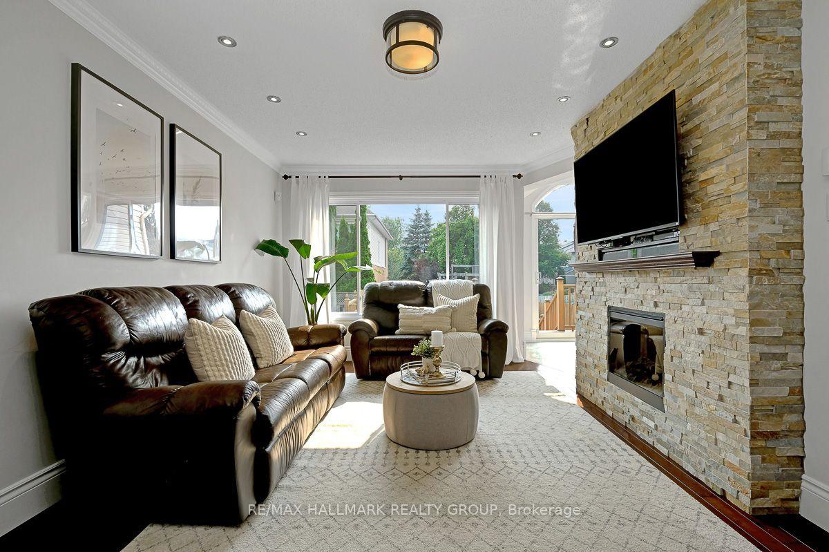 Photo 12 of 6252 Sablewood Place, Ottawa, Chapel Hill — HOMEH