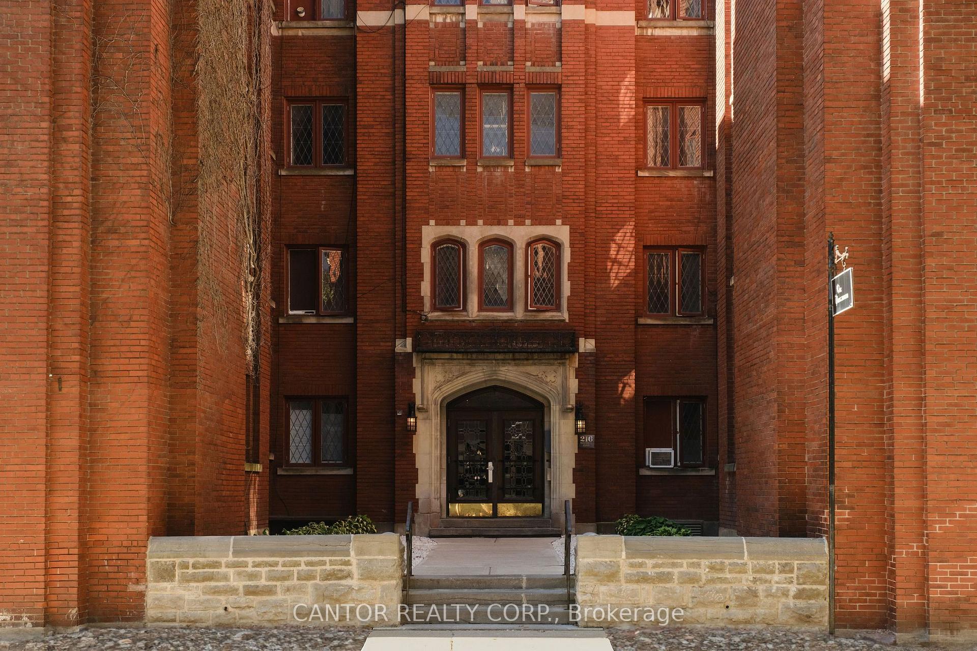 Photo 1 of Unit 18, 216 Metcalfe Street, Ottawa, Ottawa Centre — HOMEH