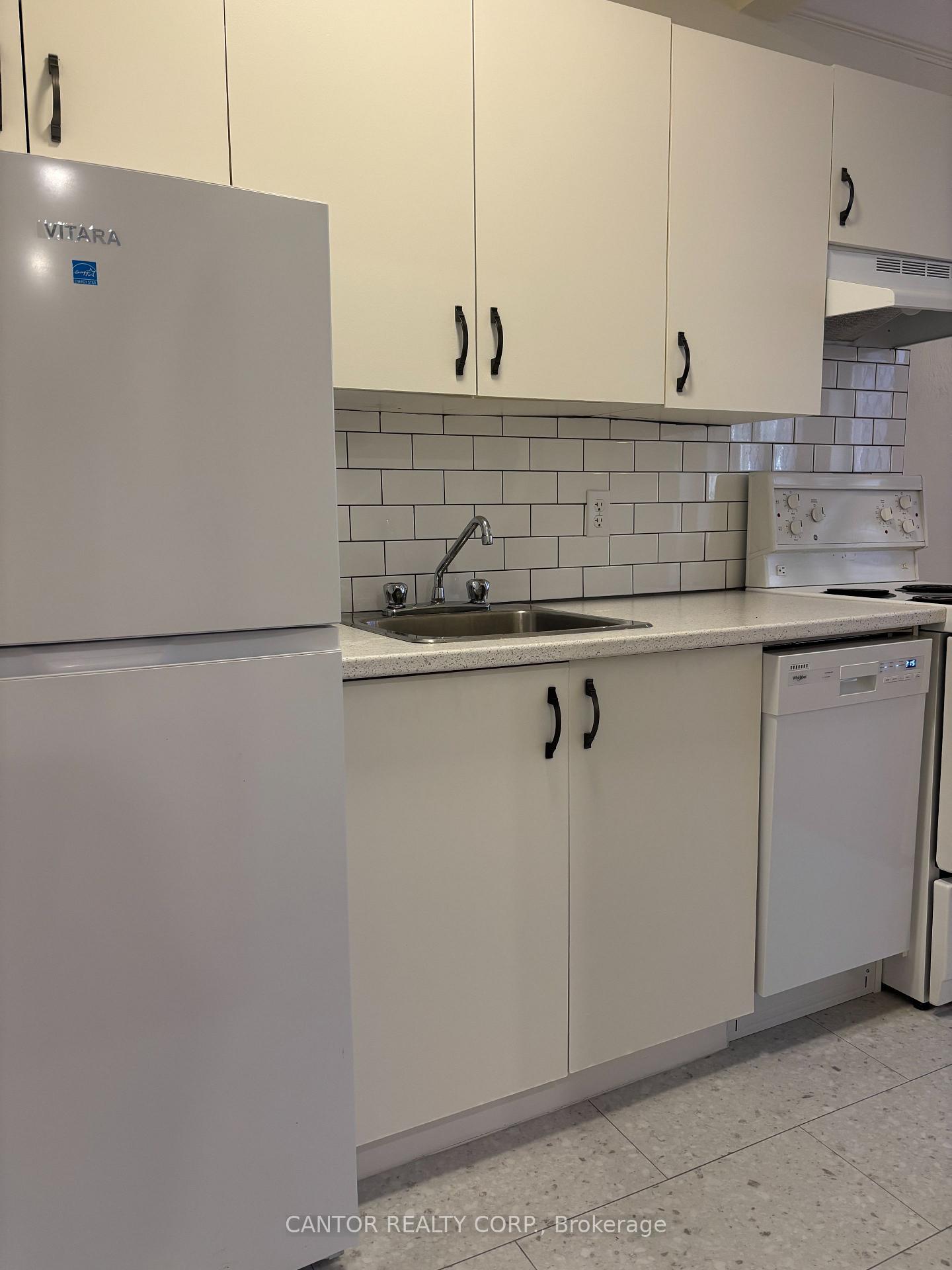 Photo 5 of Unit 18, 216 Metcalfe Street, Ottawa, Ottawa Centre — HOMEH