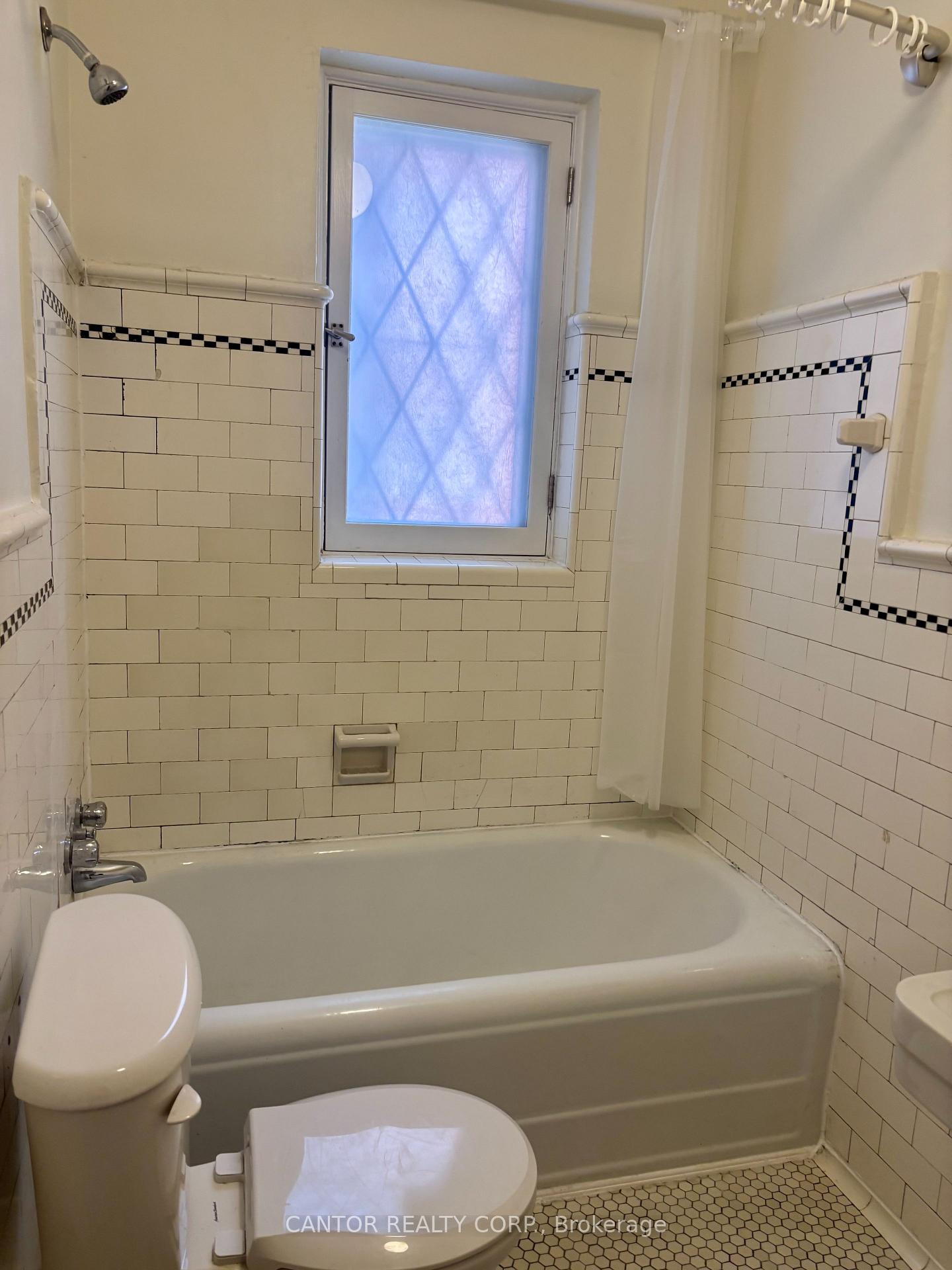 Photo 7 of Unit 18, 216 Metcalfe Street, Ottawa, Ottawa Centre — HOMEH