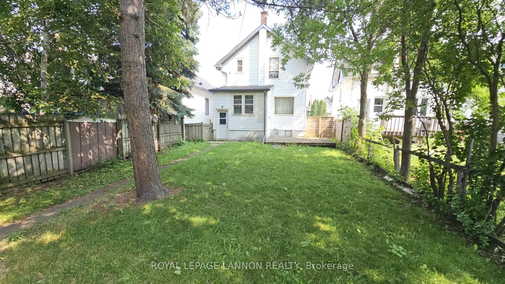 Photo 2 of 320 Dease Street, Thunder Bay, East End — HOMEH