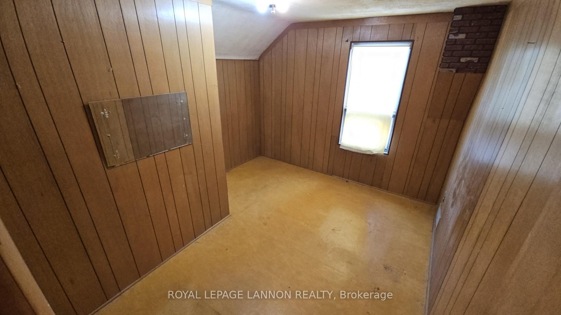 Photo 6 of 320 Dease Street, Thunder Bay, East End — HOMEH