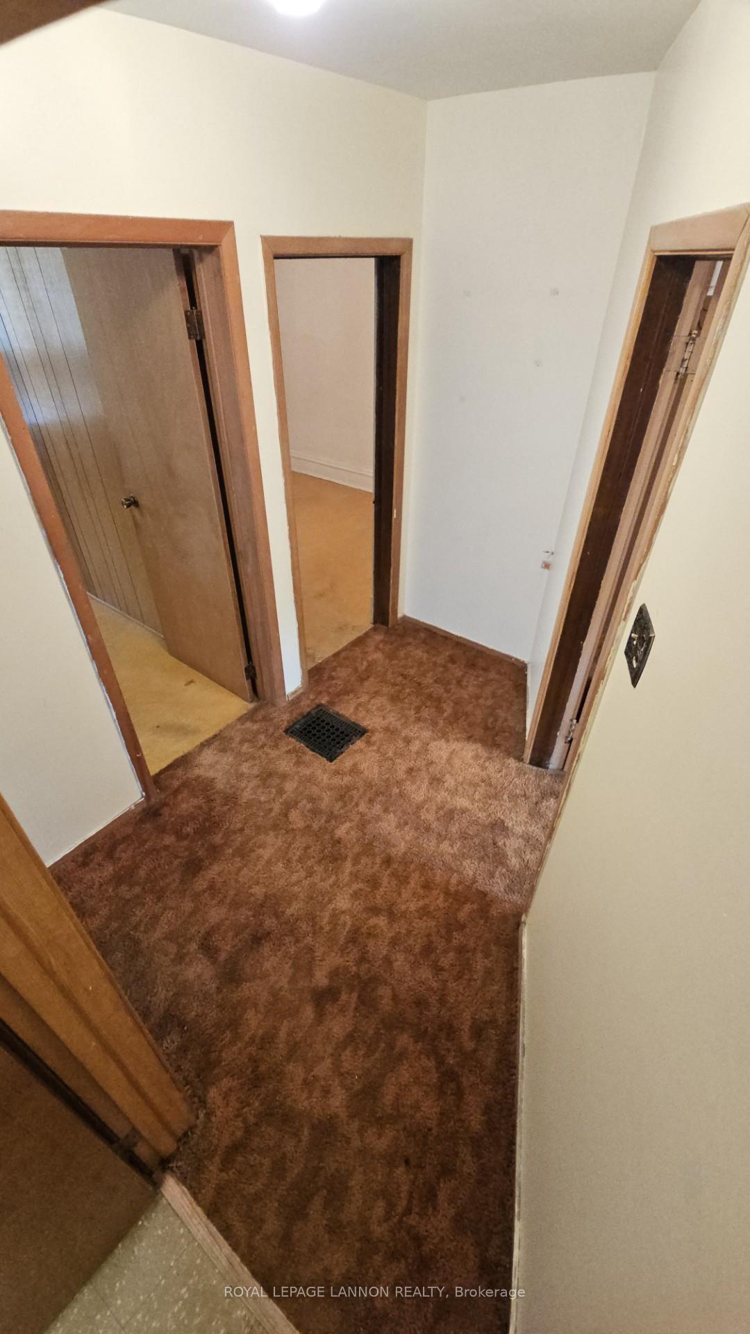 Photo 15 of 320 Dease Street, Thunder Bay, East End — HOMEH
