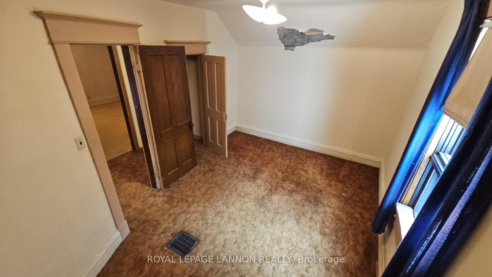Photo 16 of 320 Dease Street, Thunder Bay, East End — HOMEH