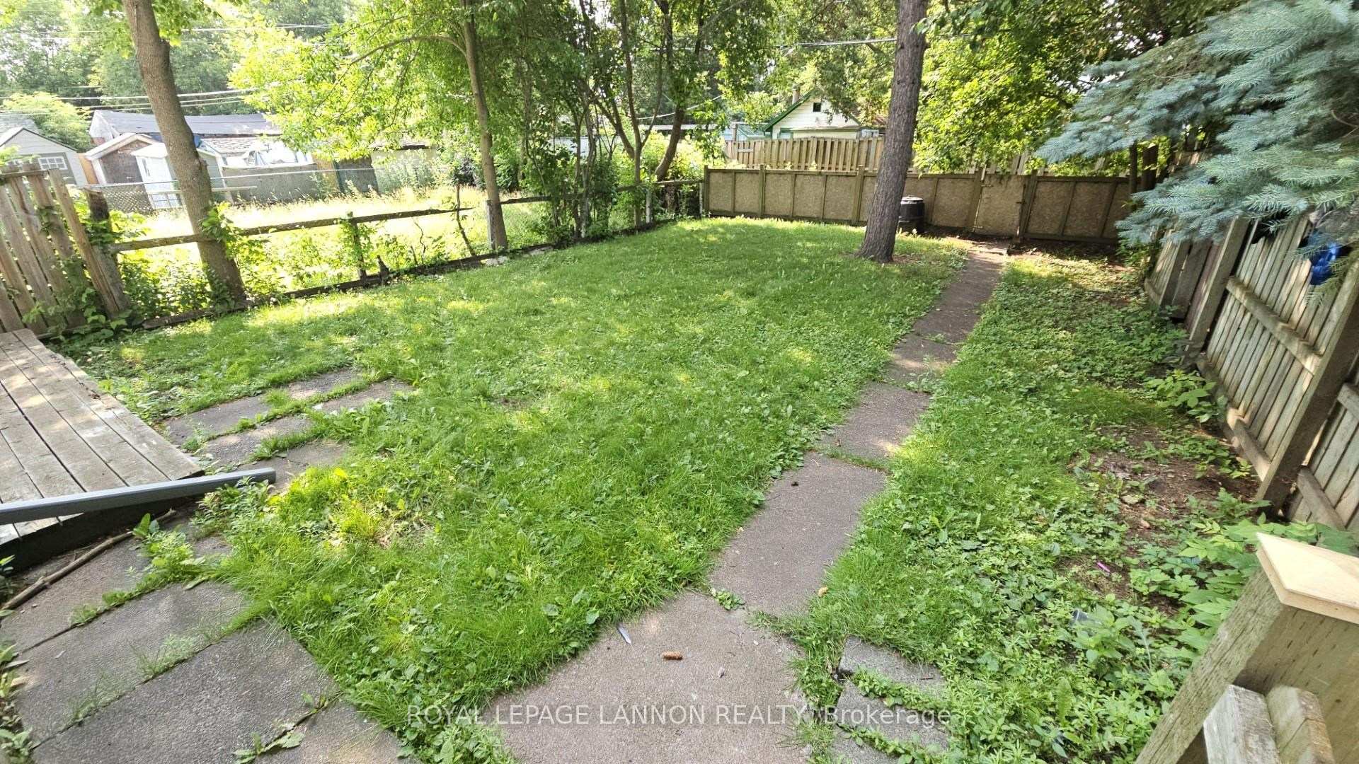 Photo 28 of 320 Dease Street, Thunder Bay, East End — HOMEH