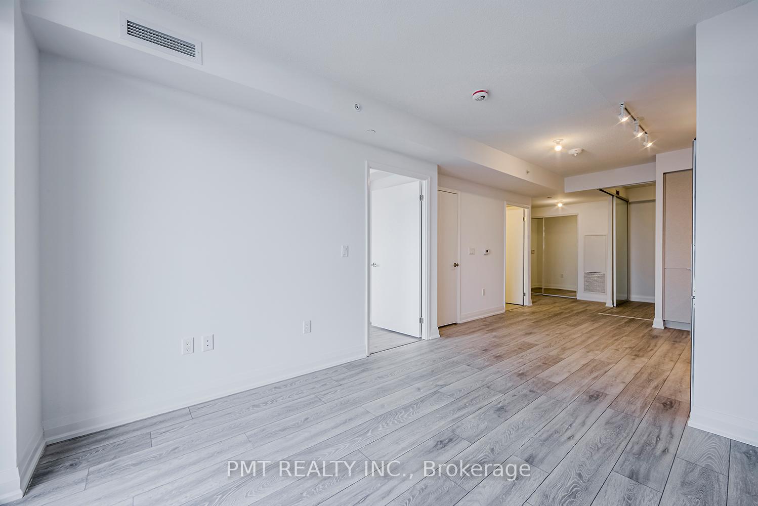 Photo 13 of Unit 2001, 30 Gibbs Road, Etobicoke, Islington-City Centre West — HOMEH