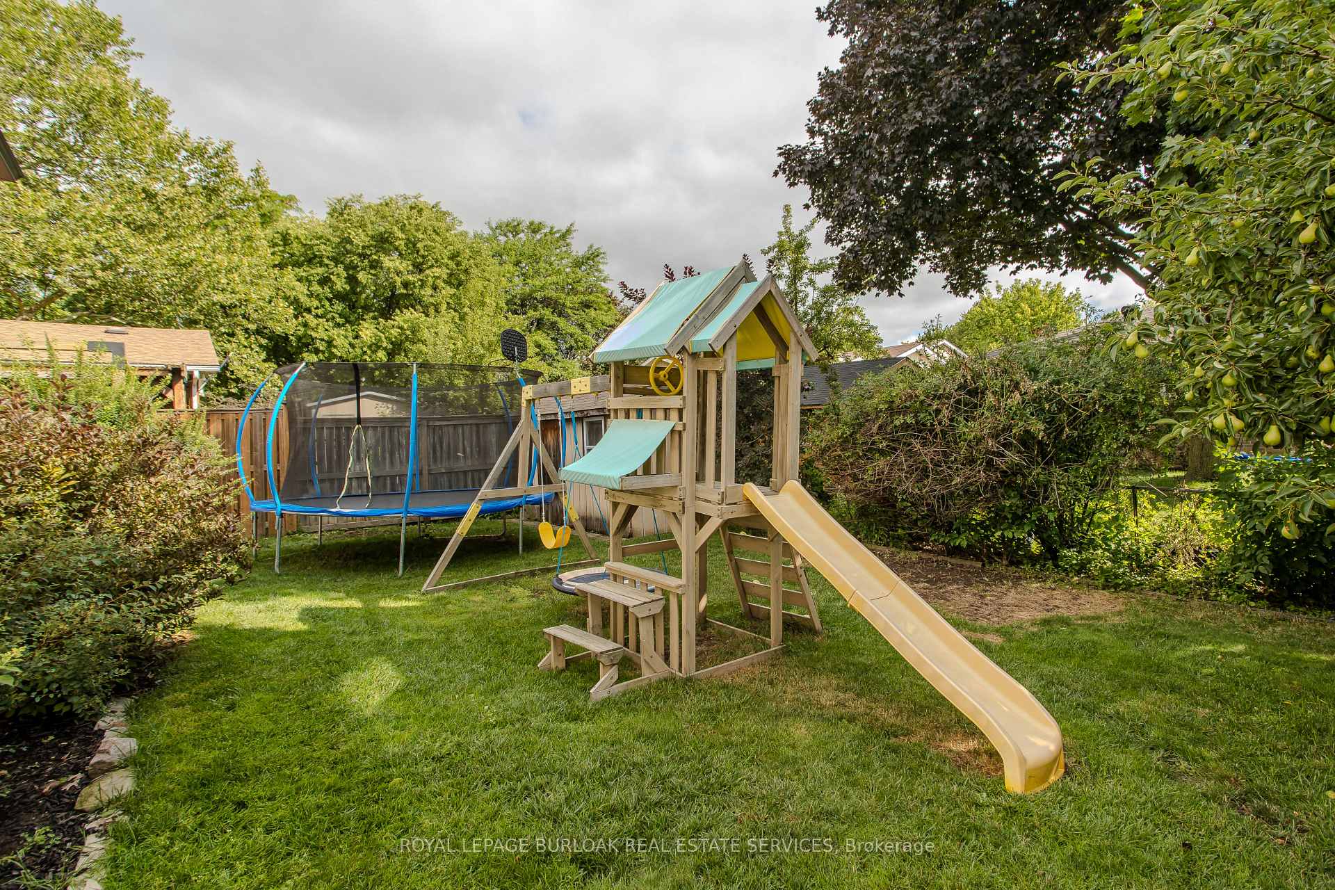 Photo 8 of 3128 Centennial Drive, Burlington, Palmer — HOMEH