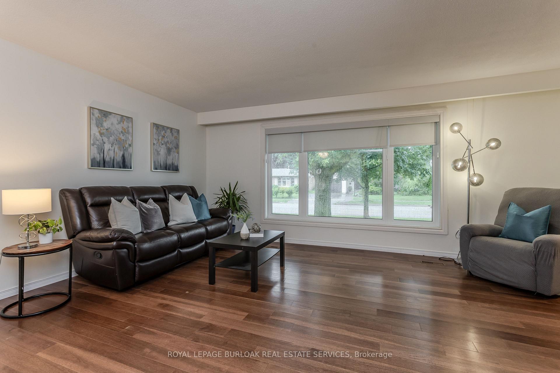 Photo 14 of 3128 Centennial Drive, Burlington, Palmer — HOMEH