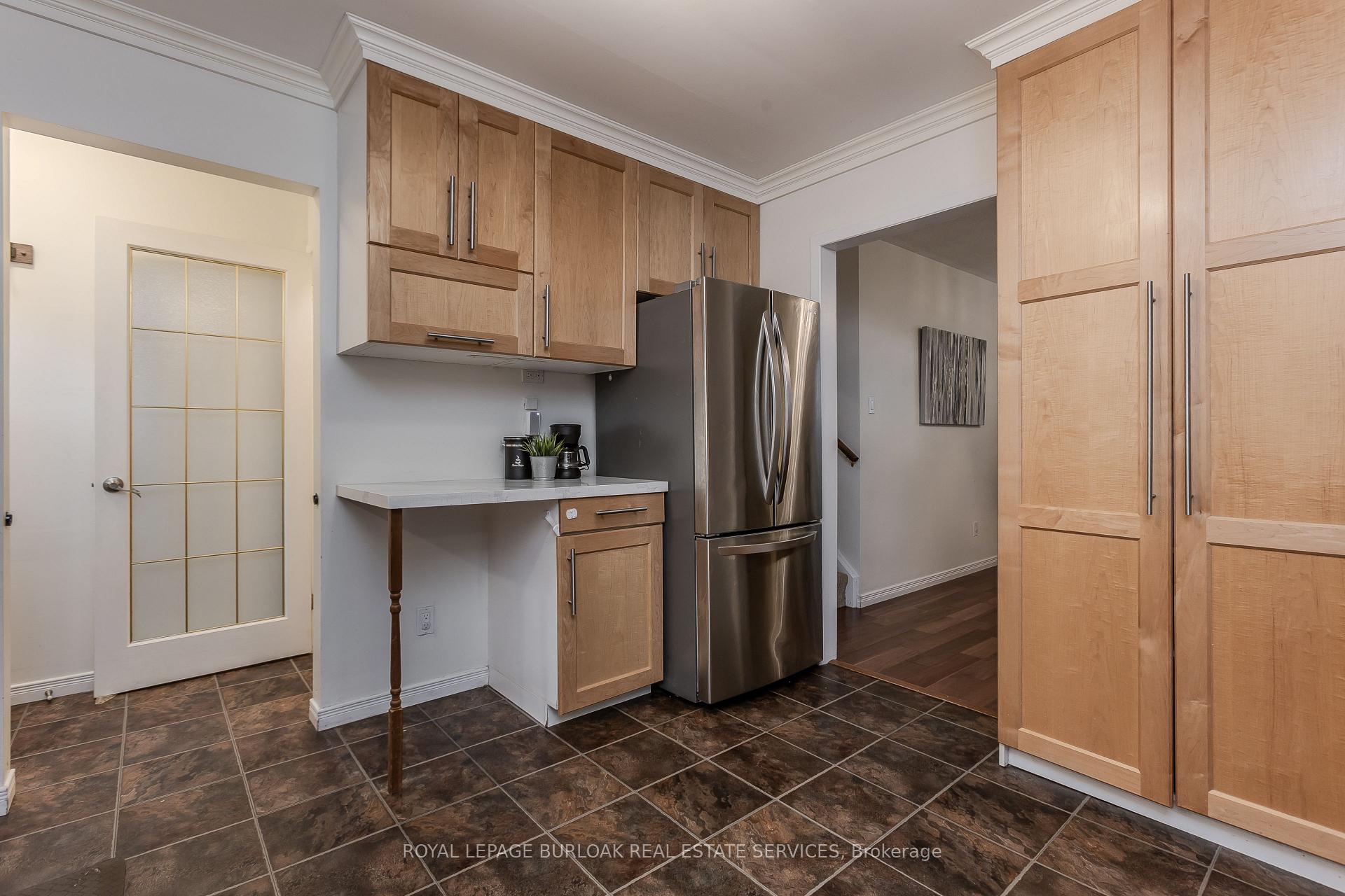 Photo 19 of 3128 Centennial Drive, Burlington, Palmer — HOMEH
