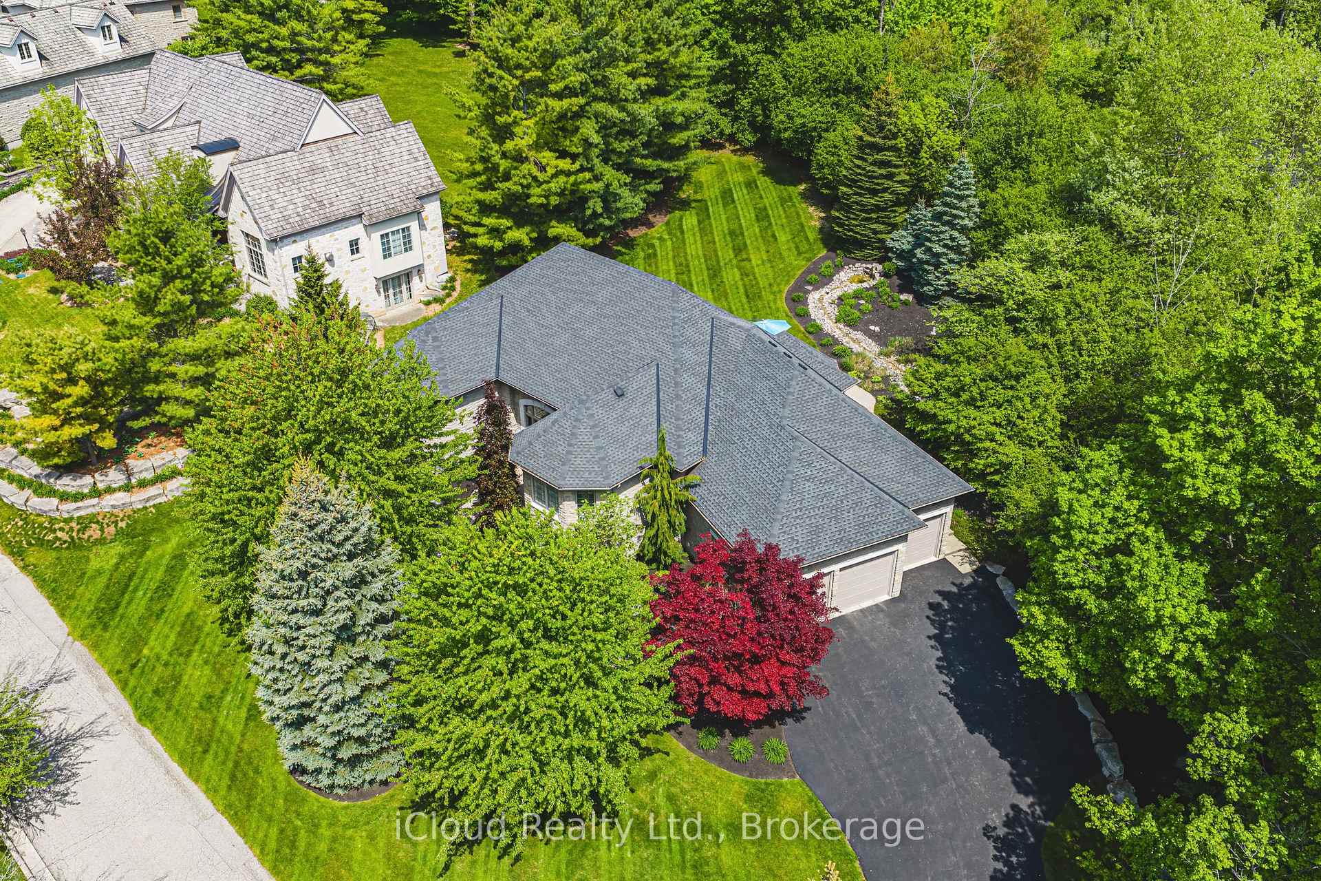 Photo 4 of 845 Hidden Valley Road, Kitchener, Hidden Valley — HOMEH