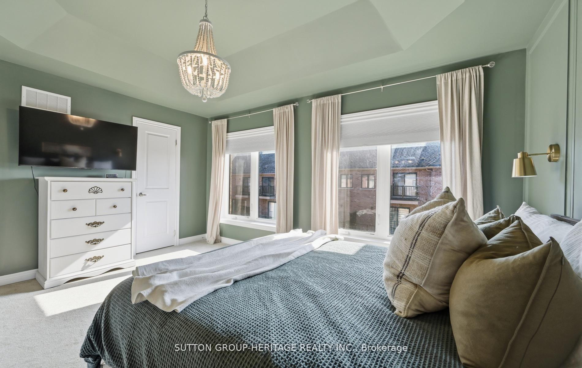Photo 18 of 105 Dorian Drive, Whitby, Rural Whitby — HOMEH