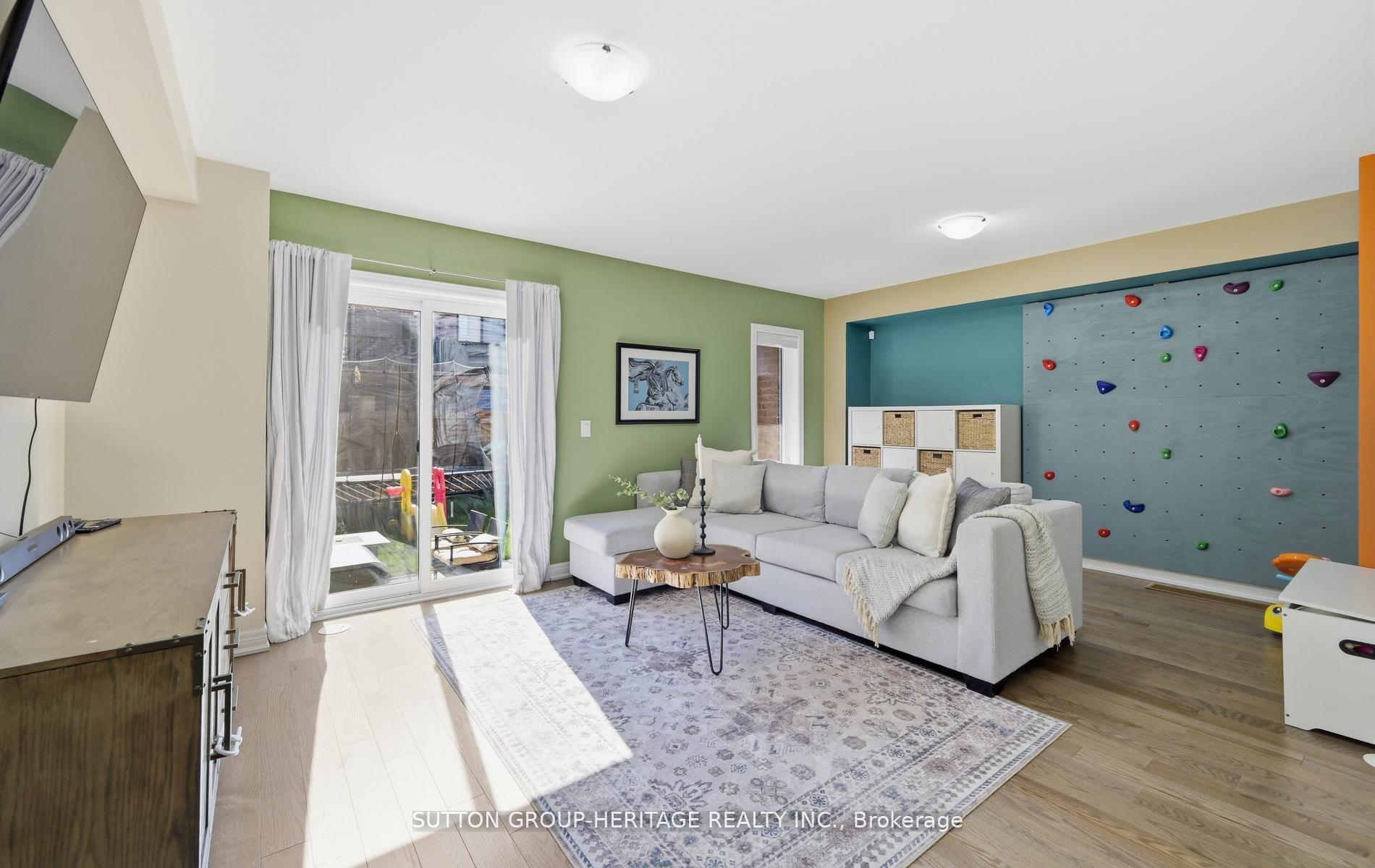 Photo 26 of 105 Dorian Drive, Whitby, Rural Whitby — HOMEH