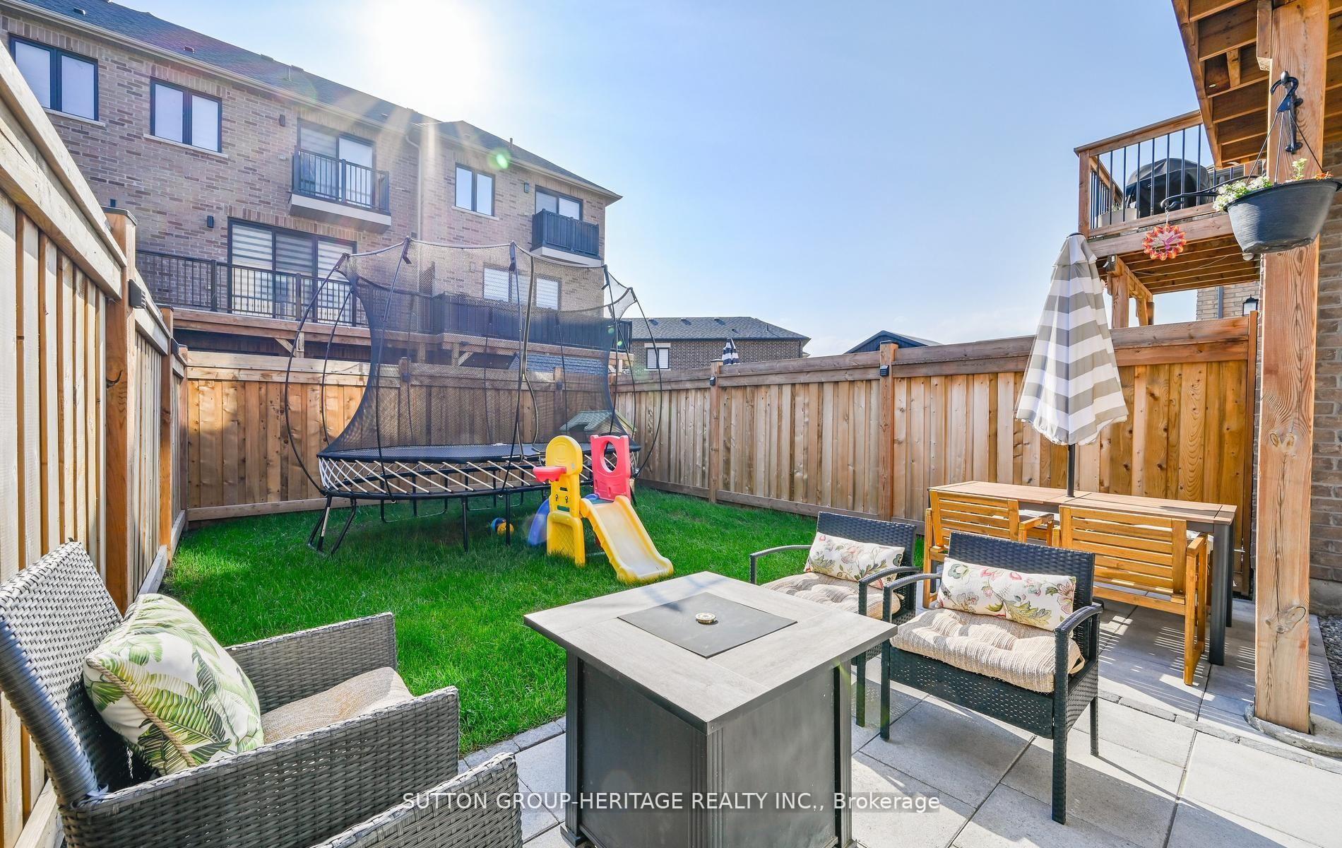 Photo 33 of 105 Dorian Drive, Whitby, Rural Whitby — HOMEH