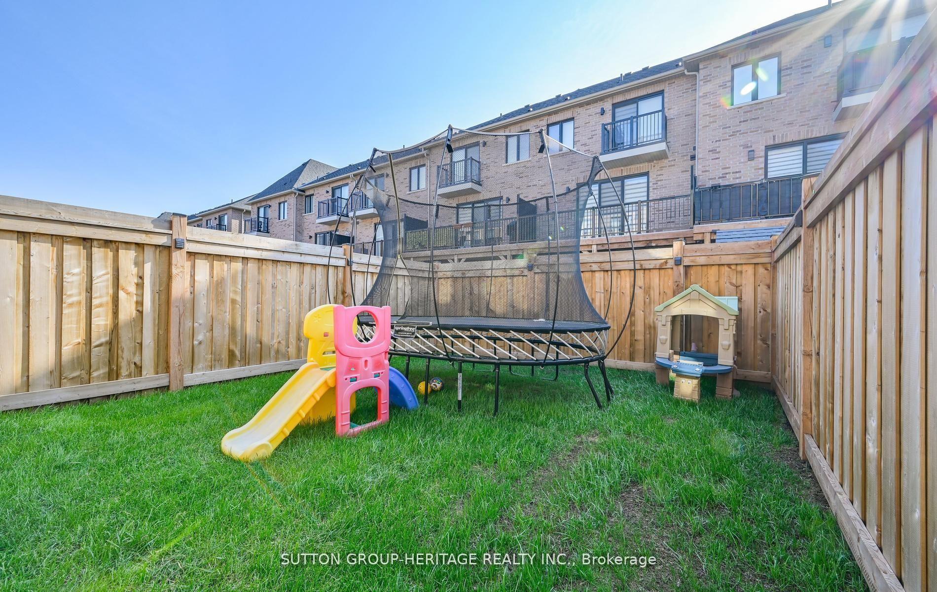 Photo 34 of 105 Dorian Drive, Whitby, Rural Whitby — HOMEH
