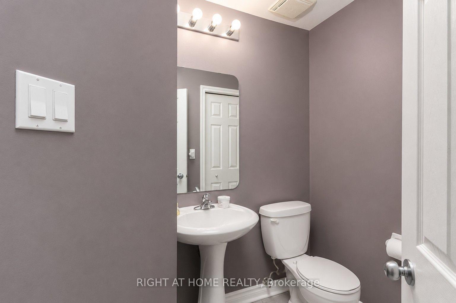Photo 7 of Unit 3, 165 Waterbridge Drive, Ottawa, Barrhaven East — HOMEH