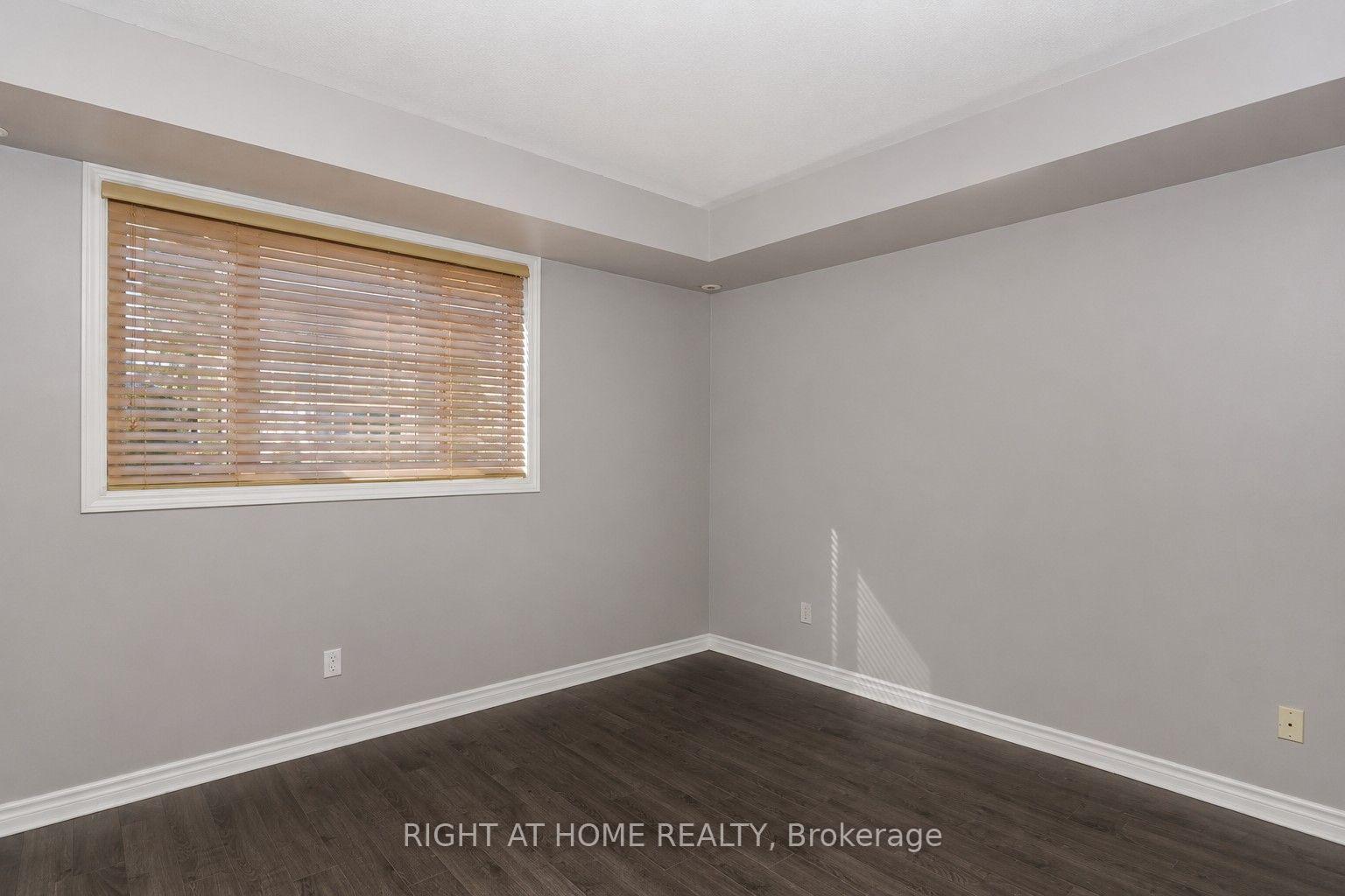 Photo 8 of Unit 3, 165 Waterbridge Drive, Ottawa, Barrhaven East — HOMEH
