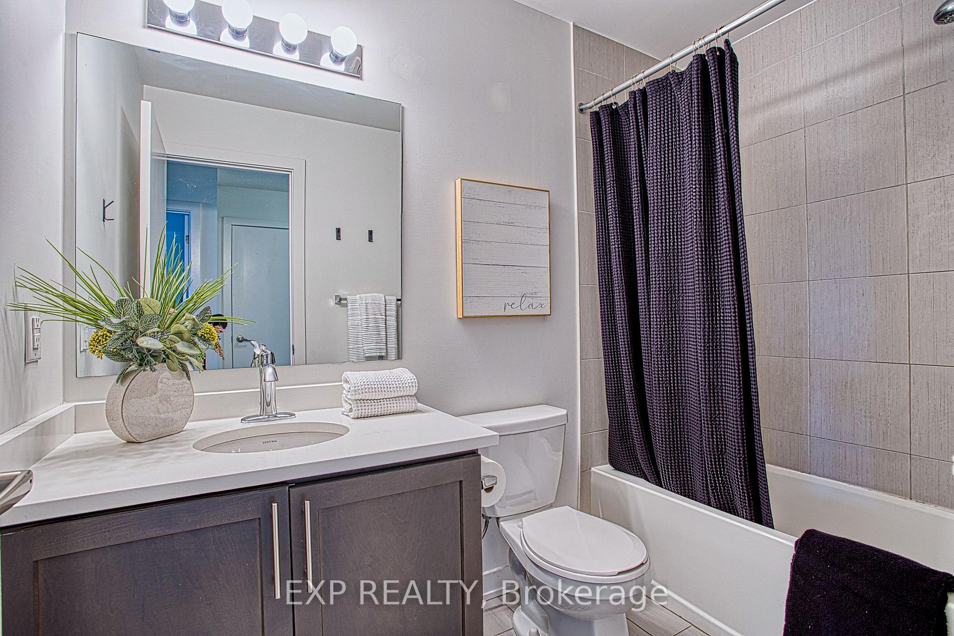 Photo 14 of 590 North Service Road, Hamilton, Stoney Creek — HOMEH