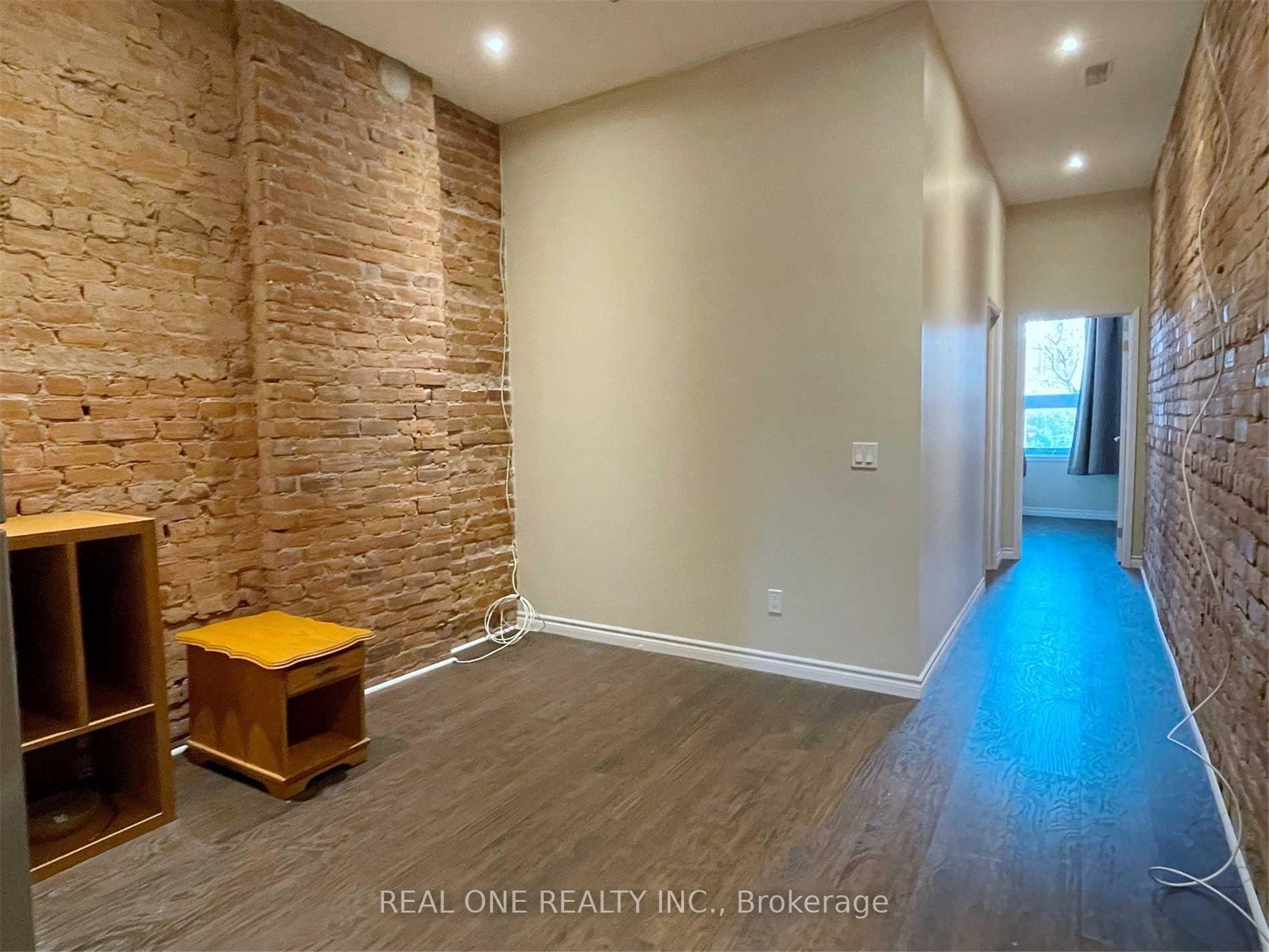 Photo 4 of Unit 2, 173 King Street E, Hamilton, Beasley — HOMEH