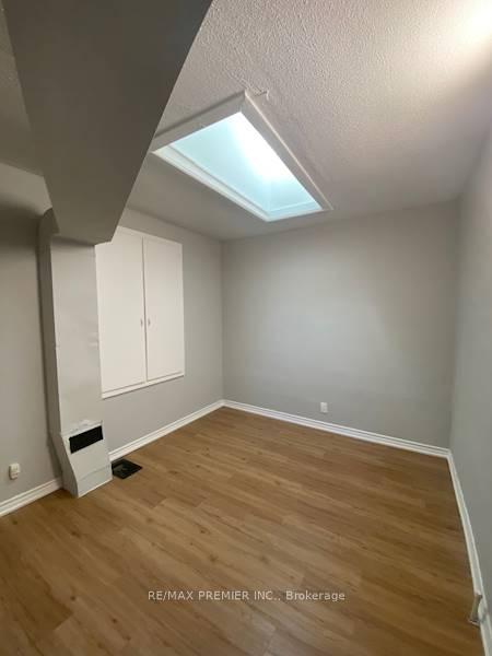 Photo 7 of Unit C, 1126 King Street, Cambridge, Preston South — HOMEH