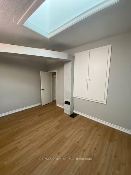 Photo 8 of Unit C, 1126 King Street, Cambridge, Preston South — HOMEH
