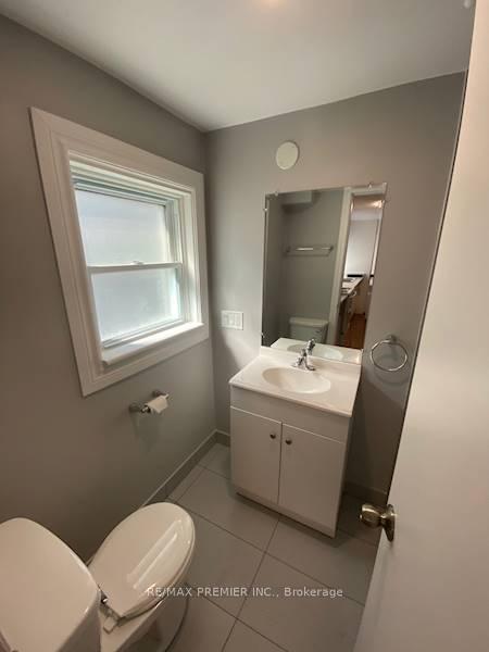Photo 10 of Unit C, 1126 King Street, Cambridge, Preston South — HOMEH