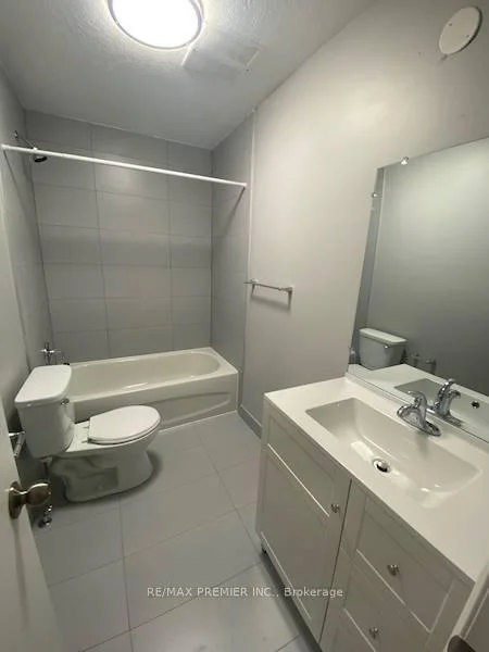Photo 15 of Unit C, 1126 King Street, Cambridge, Preston South — HOMEH