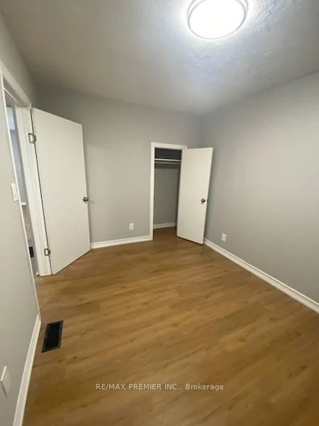 Photo 16 of Unit C, 1126 King Street, Cambridge, Preston South — HOMEH