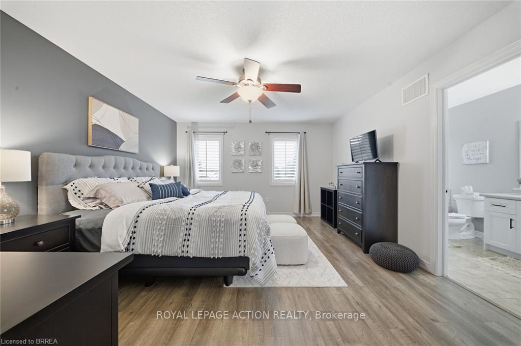 Photo 20 of 10 Cedarville Drive, Hamilton, Stoney Creek — HOMEH