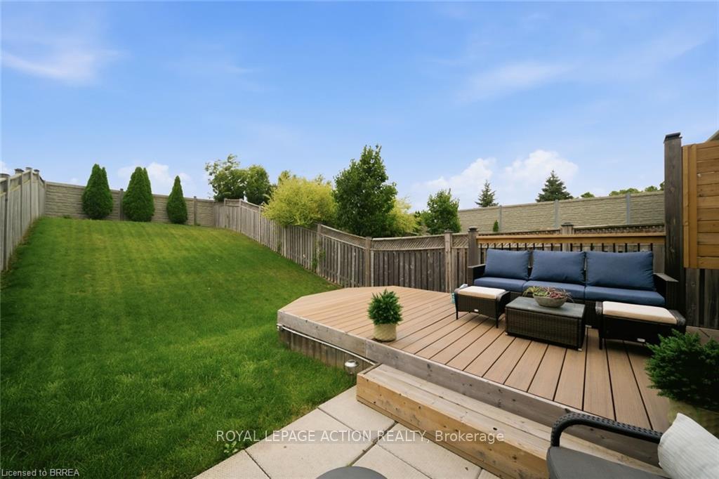 Photo 33 of 10 Cedarville Drive, Hamilton, Stoney Creek — HOMEH