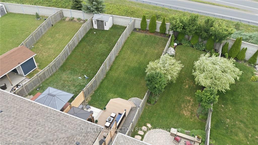 Photo 37 of 10 Cedarville Drive, Hamilton, Stoney Creek — HOMEH