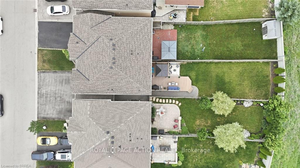 Photo 43 of 10 Cedarville Drive, Hamilton, Stoney Creek — HOMEH