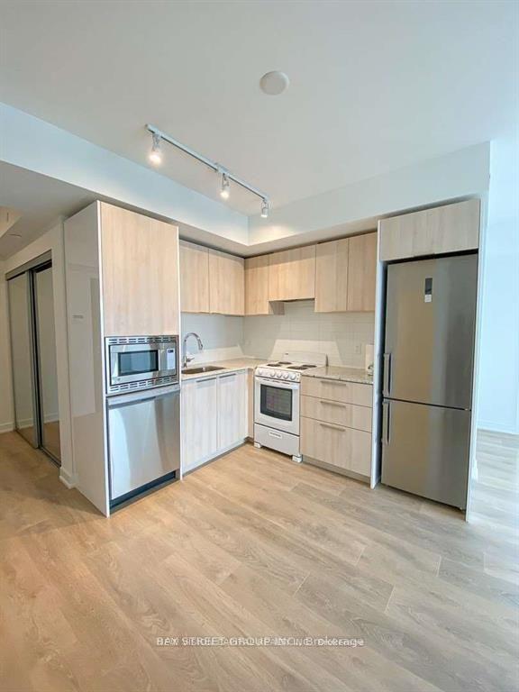 Photo 1 of Unit 3209, 501 Yonge Street, Toronto, Church-Yonge Corridor — HOMEH