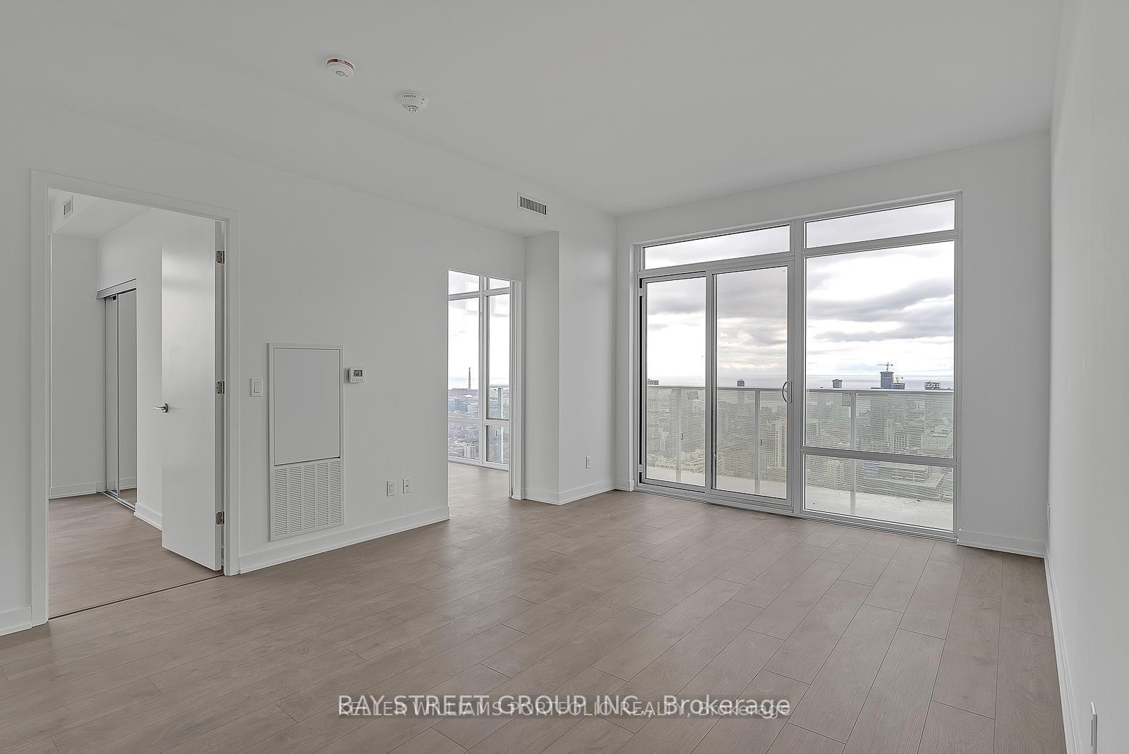 Photo 4 of Unit 3209, 501 Yonge Street, Toronto, Church-Yonge Corridor — HOMEH
