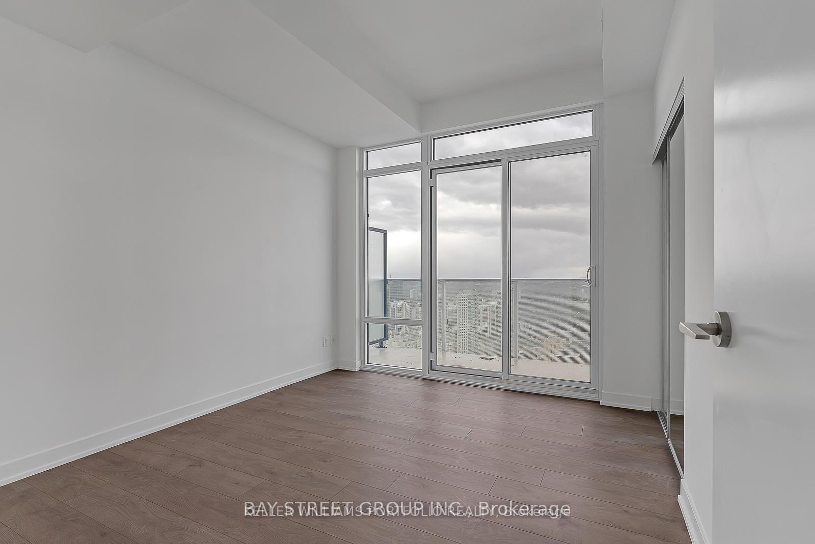 Photo 10 of Unit 3209, 501 Yonge Street, Toronto, Church-Yonge Corridor — HOMEH