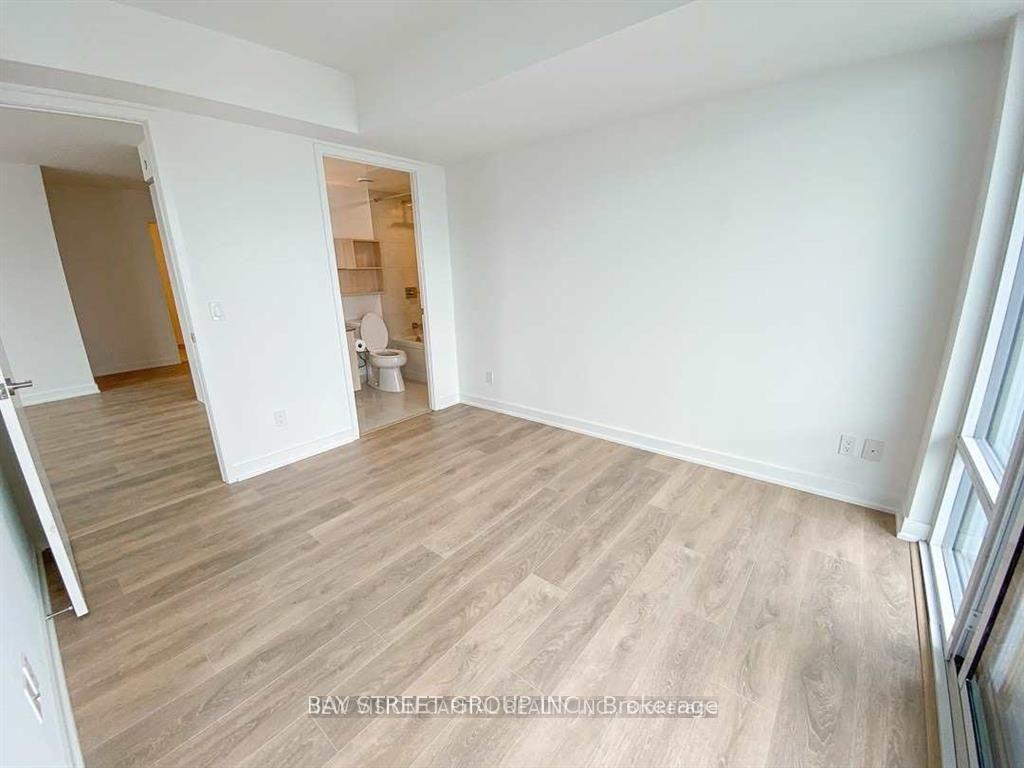 Photo 15 of Unit 3209, 501 Yonge Street, Toronto, Church-Yonge Corridor — HOMEH