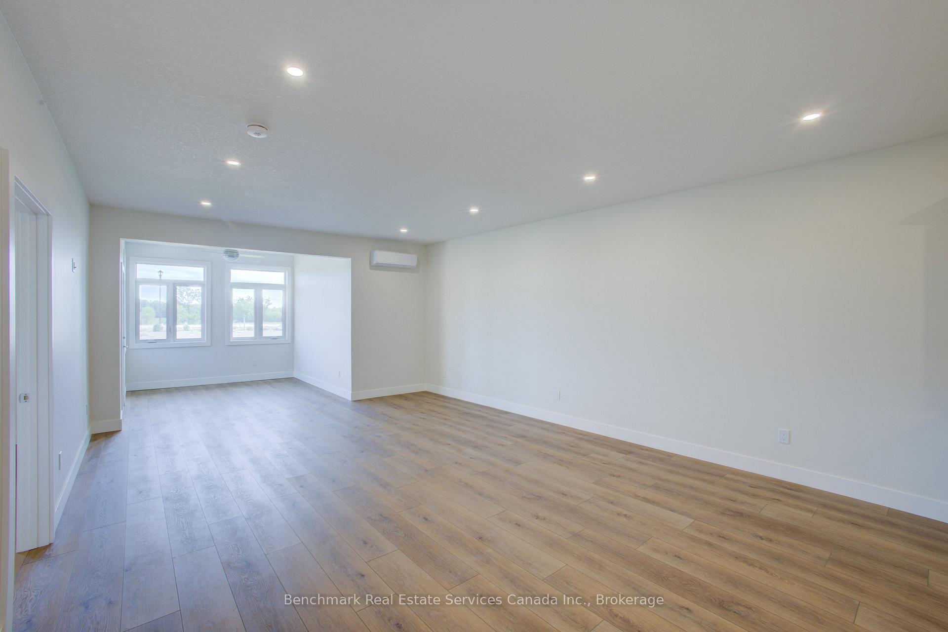 Photo 19 of 57 Cavalier Crescent, Huron-Kinloss — HOMEH