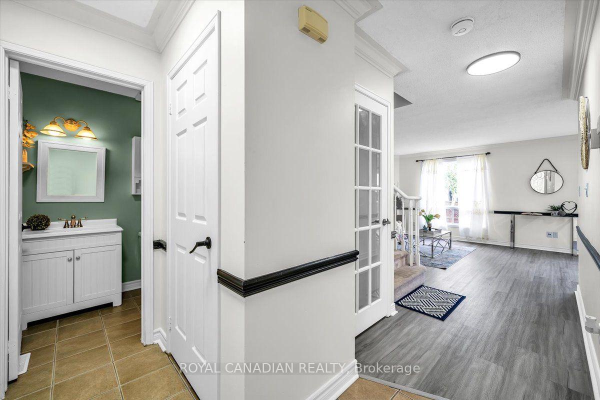 Photo 7 of 72 Short Crescent, Clarington, Courtice — HOMEH