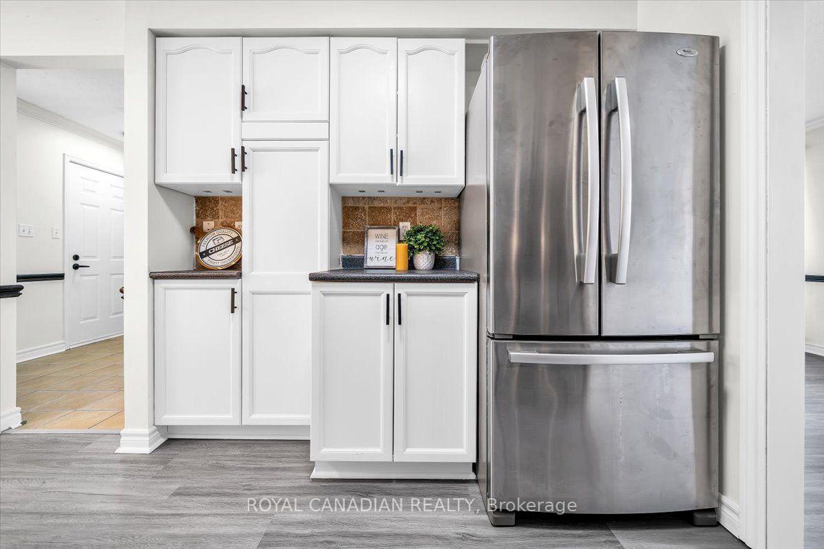 Photo 21 of 72 Short Crescent, Clarington, Courtice — HOMEH