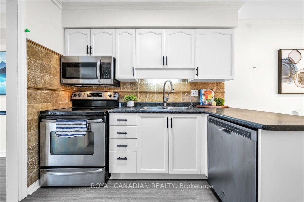 Photo 22 of 72 Short Crescent, Clarington, Courtice — HOMEH