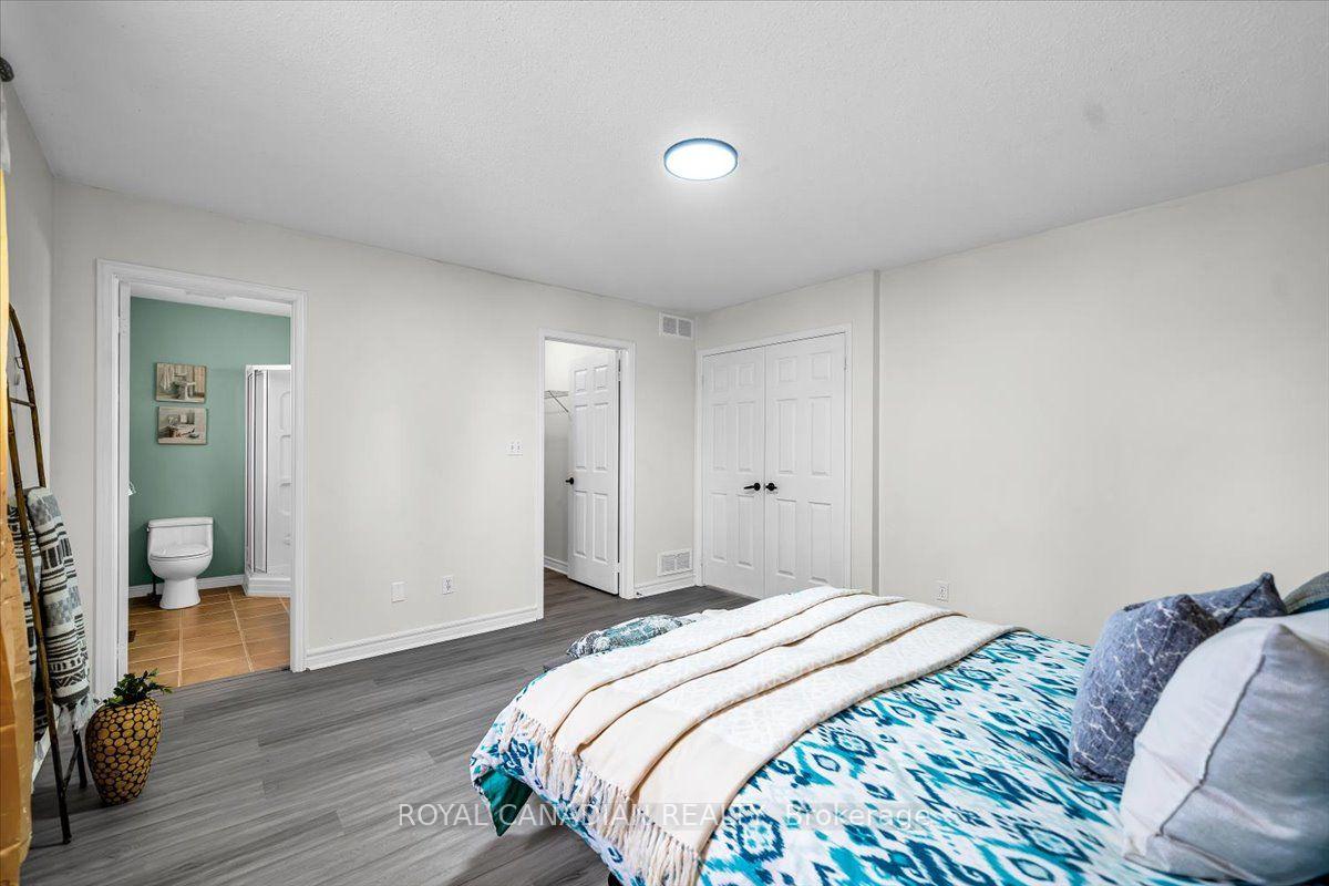 Photo 28 of 72 Short Crescent, Clarington, Courtice — HOMEH