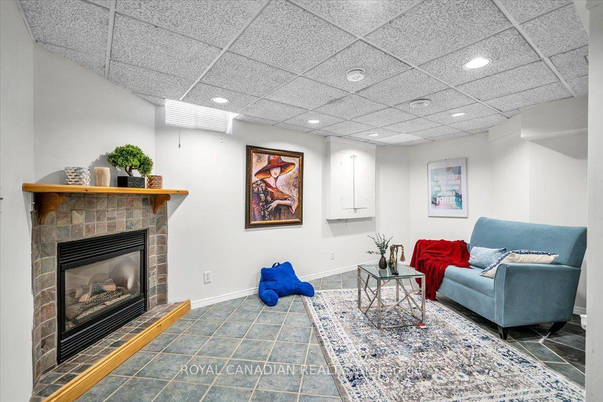 Photo 36 of 72 Short Crescent, Clarington, Courtice — HOMEH