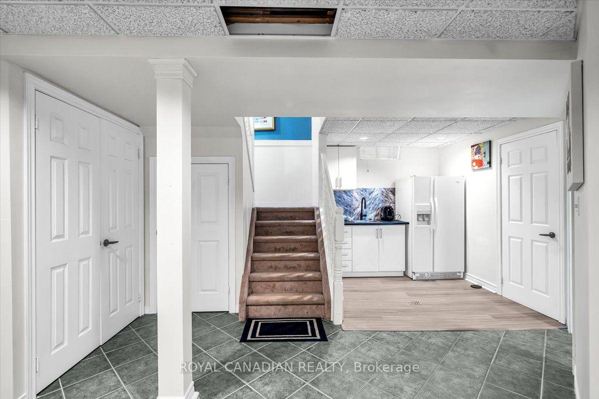 Photo 38 of 72 Short Crescent, Clarington, Courtice — HOMEH