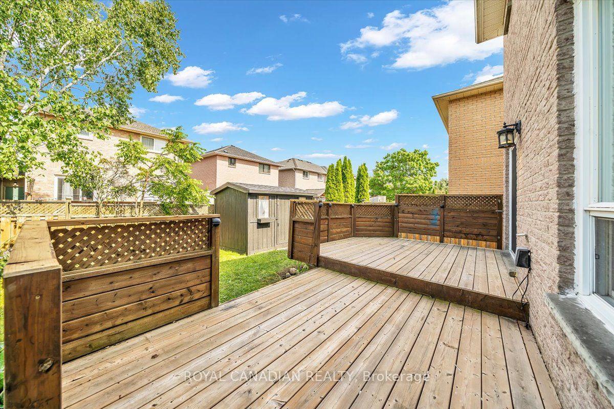 Photo 45 of 72 Short Crescent, Clarington, Courtice — HOMEH