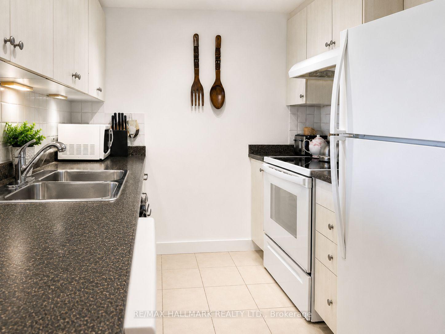 Photo 15 of Unit 0908, 1346 Danforth Road, Scarborough, Eglinton East — HOMEH