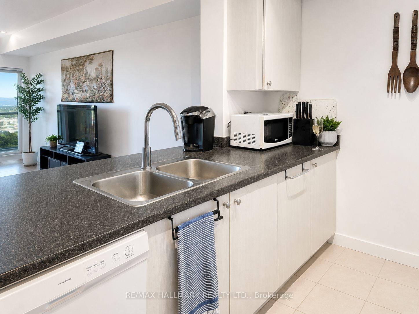Photo 19 of Unit 0908, 1346 Danforth Road, Scarborough, Eglinton East — HOMEH