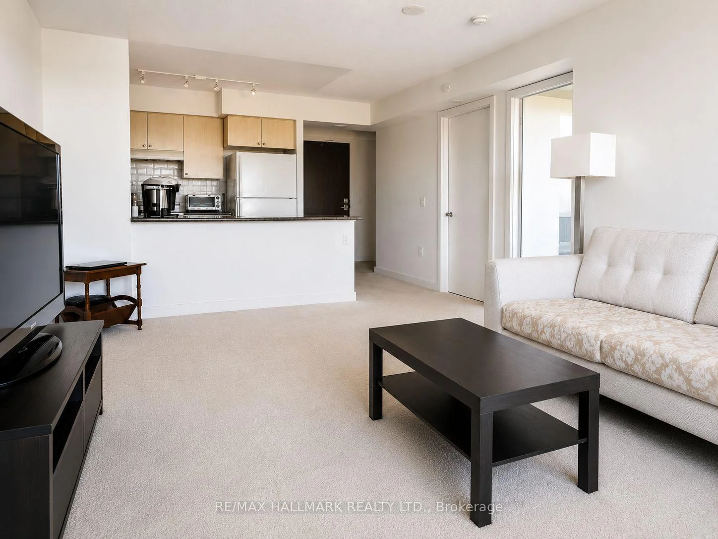 Photo 4 of Unit 0908, 1346 Danforth Road, Scarborough, Eglinton East — HOMEH