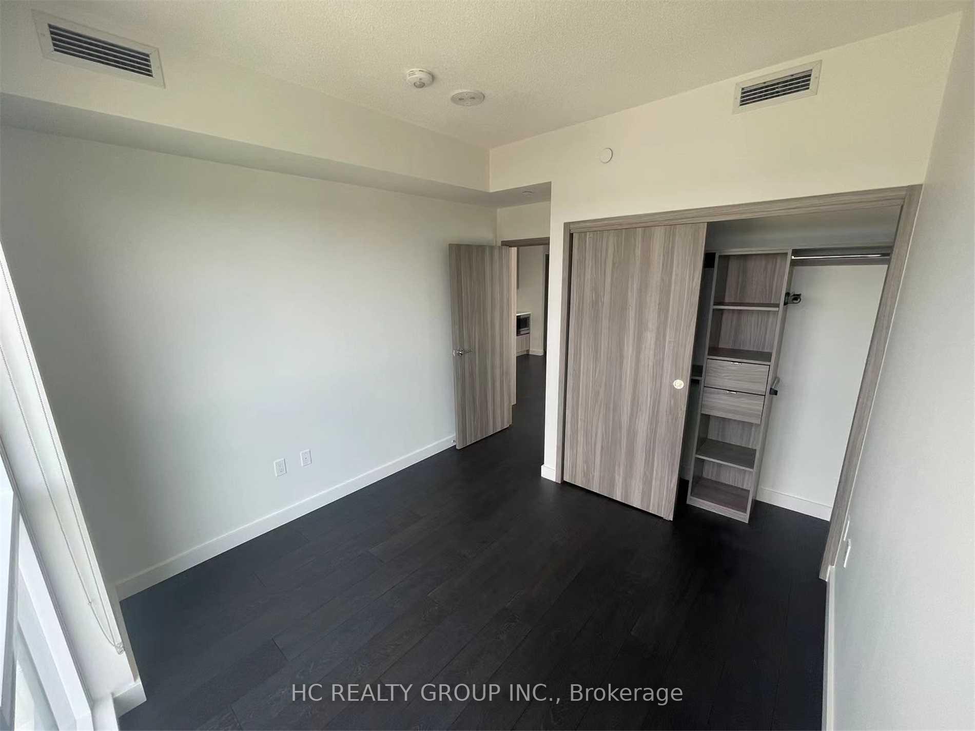 Photo 4 of Unit 1809, 95 Mcmahon Drive, North York, Bayview Village — HOMEH