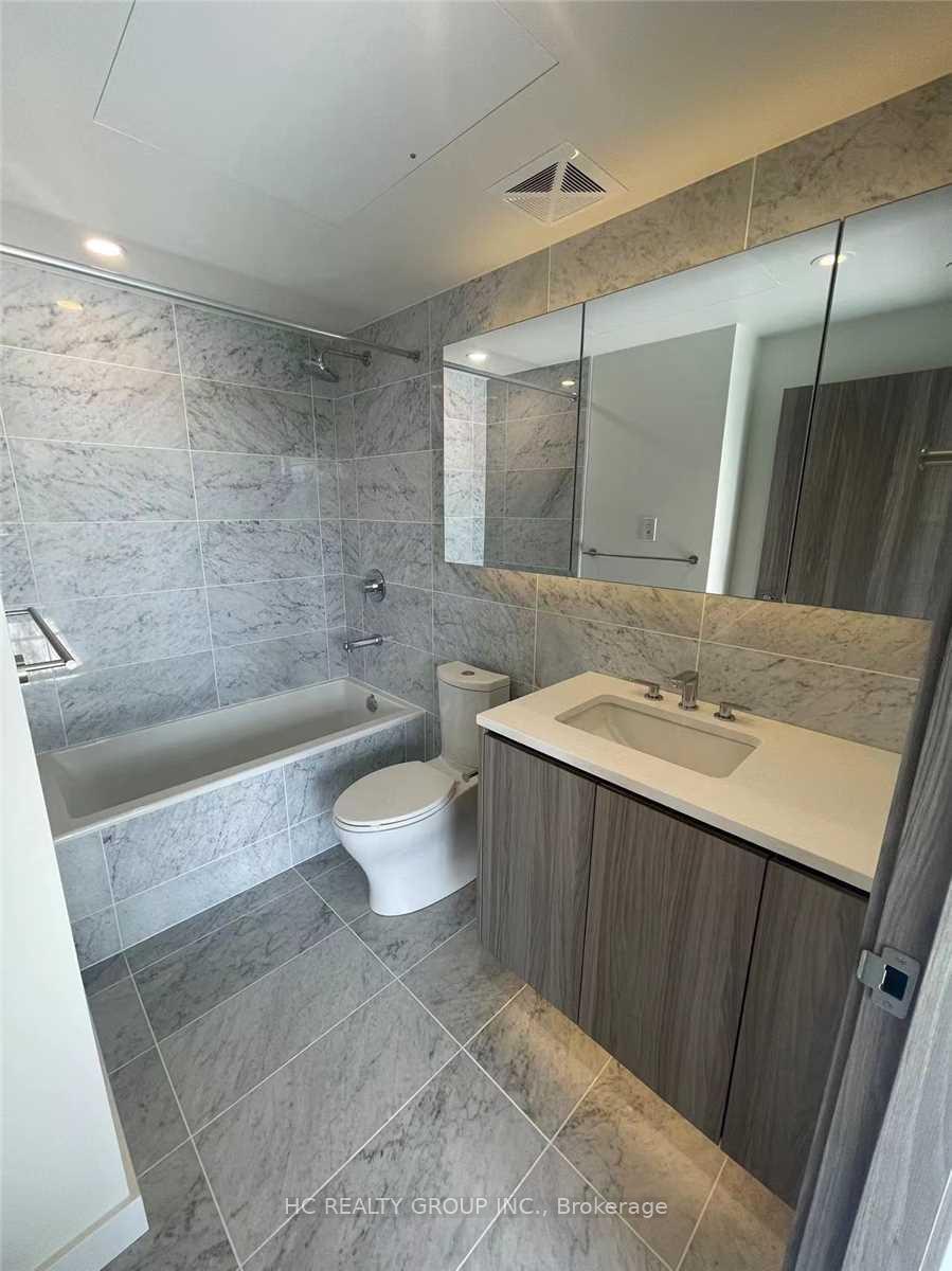 Photo 6 of Unit 1809, 95 Mcmahon Drive, North York, Bayview Village — HOMEH